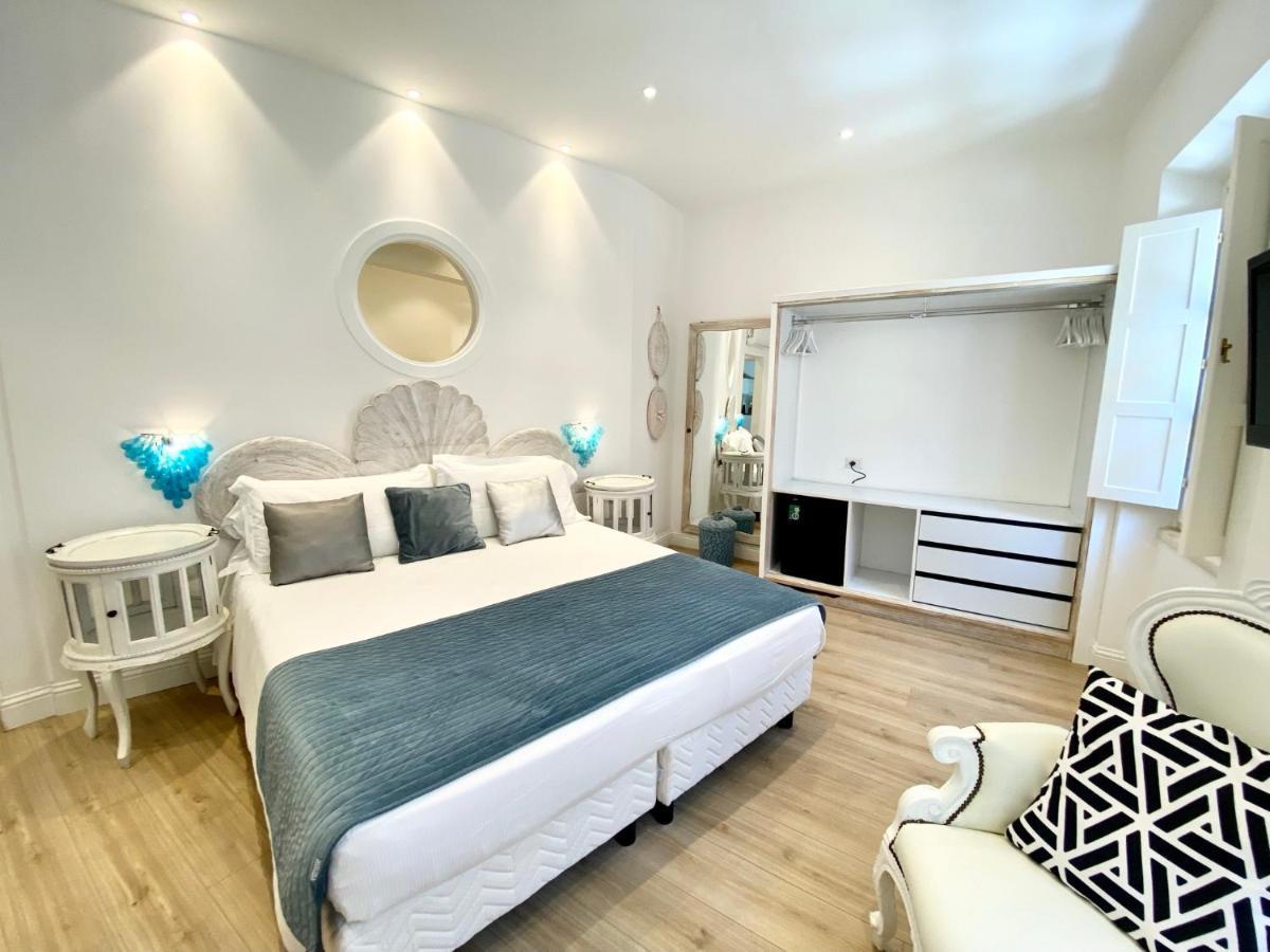 In Centro Unique Rooms Ольбія Екстер'єр фото