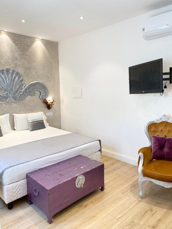 In Centro Unique Rooms Ольбія Екстер'єр фото